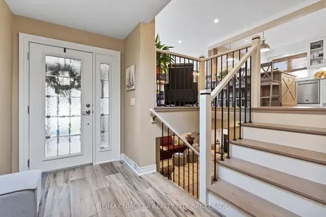 39 Rosemount Avenue Port Colborne ON L3K 5P8