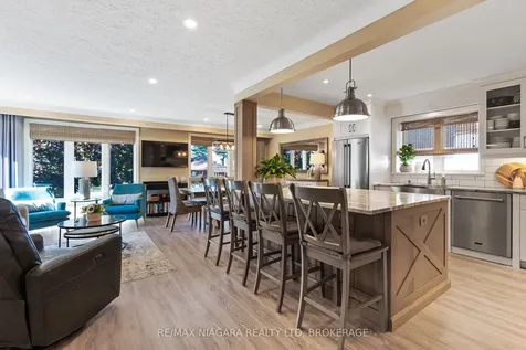 39 Rosemount Avenue Port Colborne ON L3K 5P8