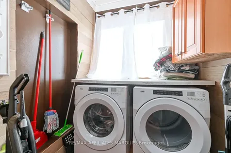 8 Wiltse Street E Athens ON K0E 1B0