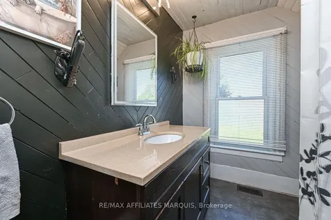 8 Wiltse Street E Athens ON K0E 1B0