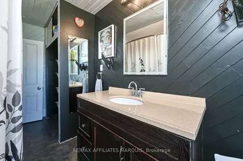 8 Wiltse Street E Athens ON K0E 1B0