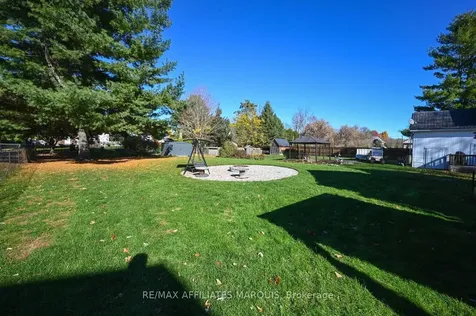 8 Wiltse Street E Athens ON K0E 1B0