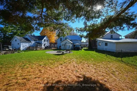 8 Wiltse Street E Athens ON K0E 1B0