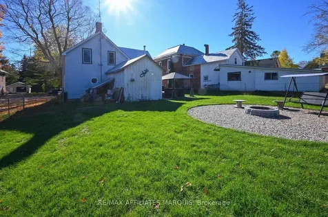 8 Wiltse Street E Athens ON K0E 1B0