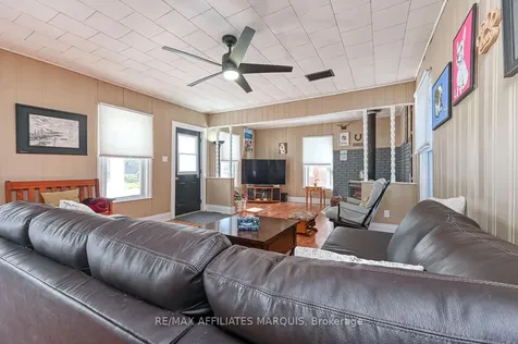 8 Wiltse Street E Athens ON K0E 1B0