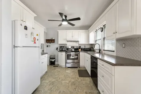 103 Clare Avenue Port Colborne ON L3K 5H6