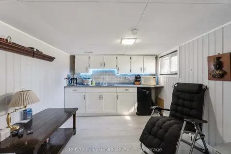 103 Clare Avenue Port Colborne ON L3K 5H6