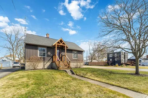 103 Clare Avenue Port Colborne ON L3K 5H6