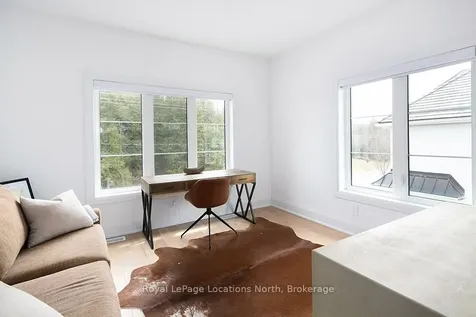 11 Bay Street SE Blue Mountains ON N0H 2P0