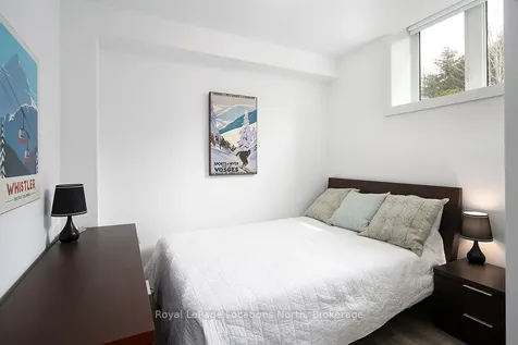 11 Bay Street SE Blue Mountains ON N0H 2P0