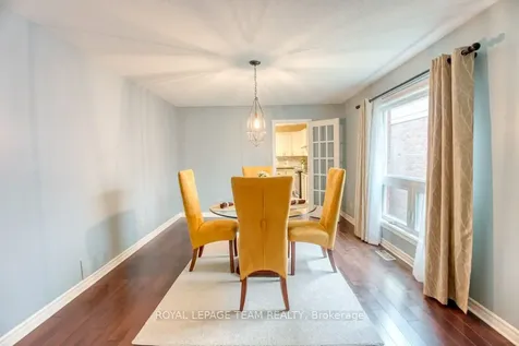 27 Sherk Crescent Kanata ON K2K 2L3