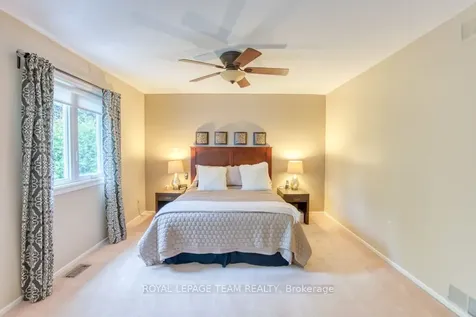 27 Sherk Crescent Kanata ON K2K 2L3