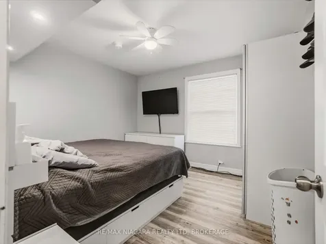 198 Murray Street Fort Erie ON L2A 2B6