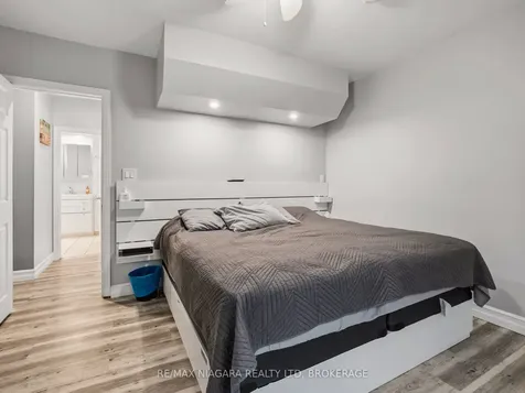 198 Murray Street Fort Erie ON L2A 2B6
