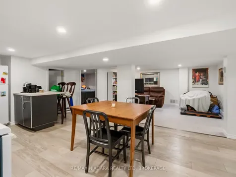 198 Murray Street Fort Erie ON L2A 2B6