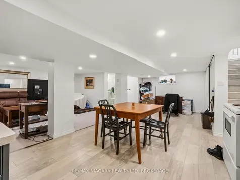 198 Murray Street Fort Erie ON L2A 2B6