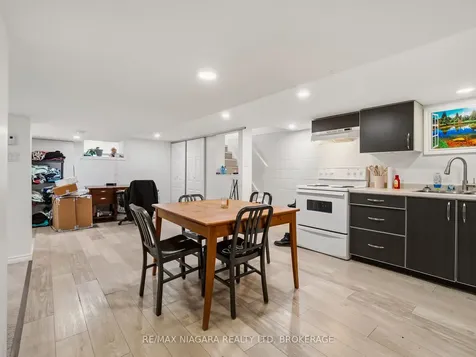 198 Murray Street Fort Erie ON L2A 2B6
