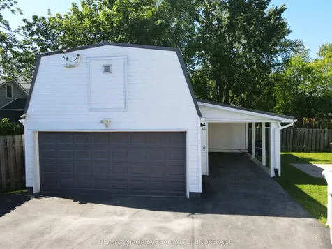 198 Murray Street Fort Erie ON L2A 2B6