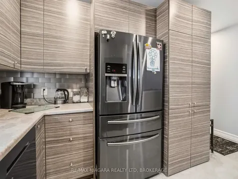 198 Murray Street Fort Erie ON L2A 2B6
