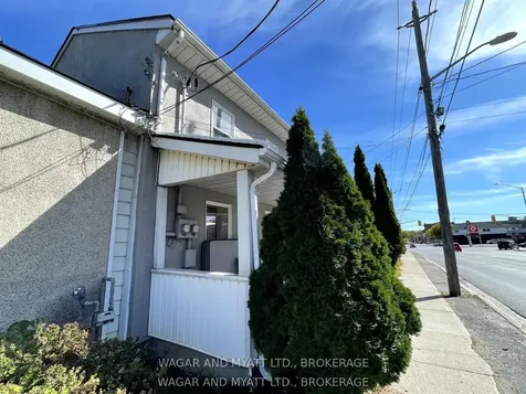157-159 Centre Street N Greater Napanee ON K7R 1N6