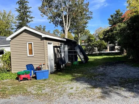 157-159 Centre Street N Greater Napanee ON K7R 1N6