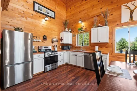 340 Deer Rock Lake Road Addington Highlands ON K0H 1P0