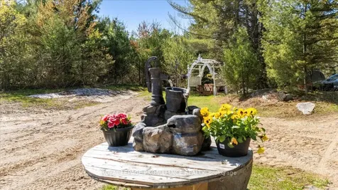 340 Deer Rock Lake Road Addington Highlands ON K0H 1P0