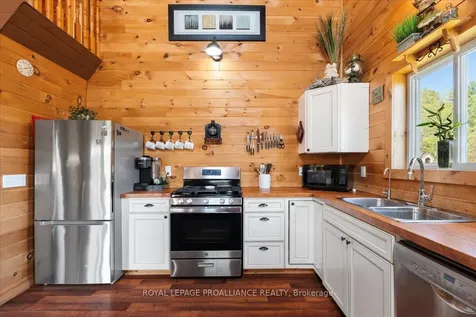 340 Deer Rock Lake Road Addington Highlands ON K0H 1P0