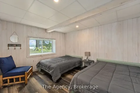 1032 Lakeshore Drive S Bracebridge ON P1L 1X3