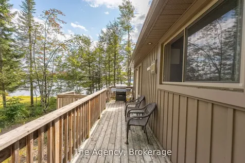 1032 Lakeshore Drive S Bracebridge ON P1L 1X3
