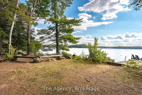 1032 Lakeshore Drive S Bracebridge ON P1L 1X3
