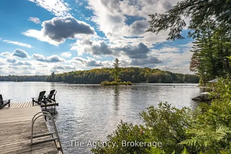 1032 Lakeshore Drive S Bracebridge ON P1L 1X3