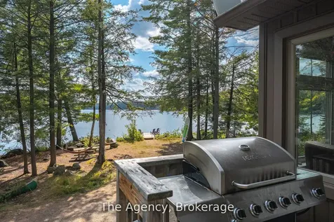 1032 Lakeshore Drive S Bracebridge ON P1L 1X3