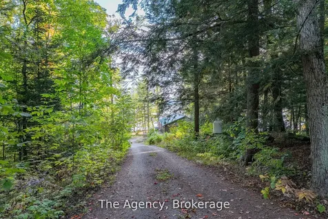 1032 Lakeshore Drive S Bracebridge ON P1L 1X3