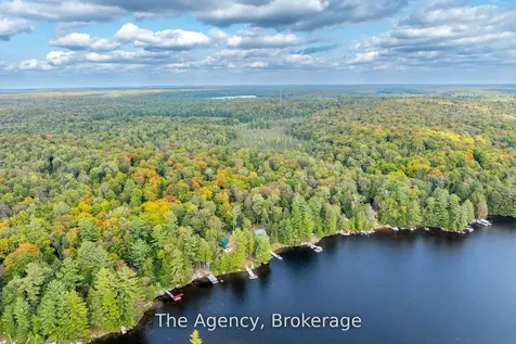 1032 Lakeshore Drive S Bracebridge ON P1L 1X3