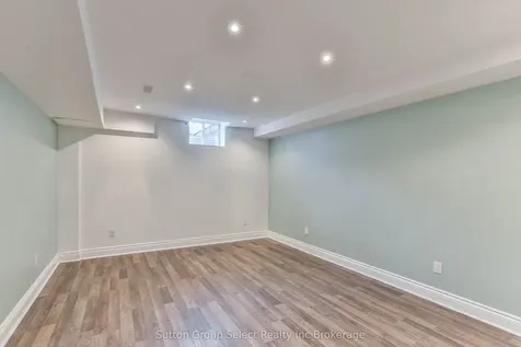 504 Baldwin Crescent Woodstock ON N4T 0G6