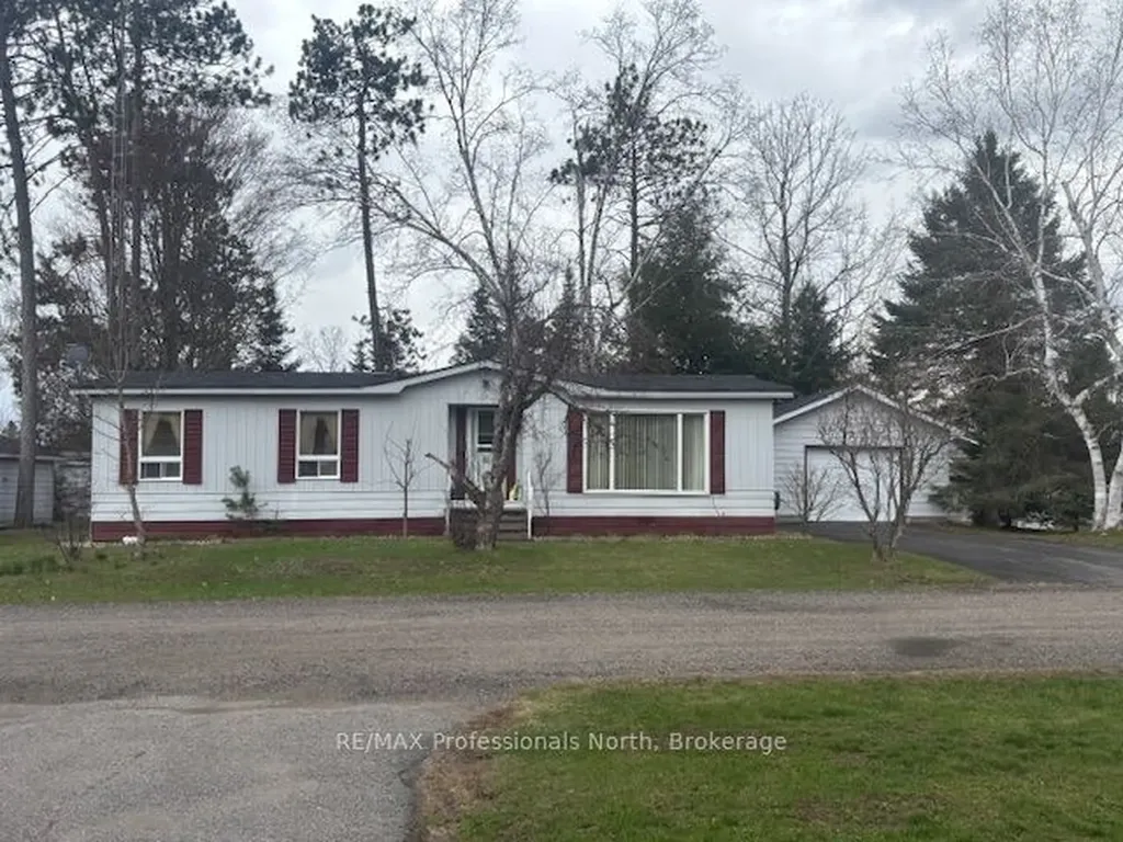 1021 Fifth Lane Minden Hills ON K0M 2K0
