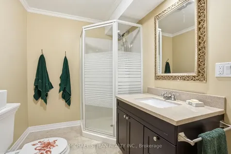 104 Anastasia Boulevard West Lincoln ON L0R 2A0