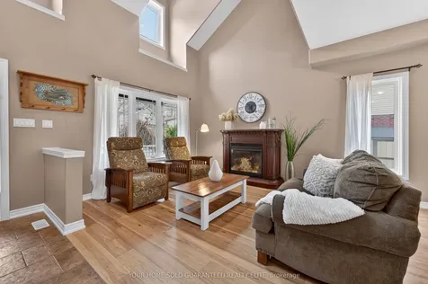 17 Heathcote Court Grimsby ON L3M 0A6