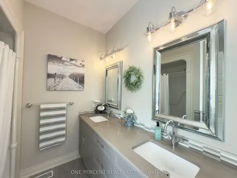 59 Julia Drive Welland ON L3T 5W4