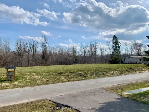 39 Circle Drive Kawartha Lakes ON K9V 4R1