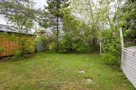 39 Circle Drive Kawartha Lakes ON K9V 4R1