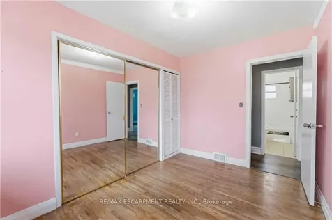 40 Nickerson Avenue St. Catharines ON L2N 3M4