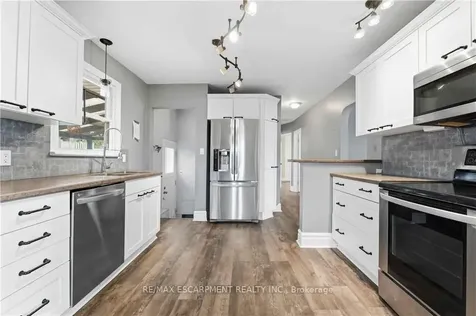 40 Nickerson Avenue St. Catharines ON L2N 3M4