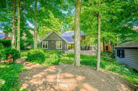 219 Corrie Crescent Waterloo ON N2L 5W3