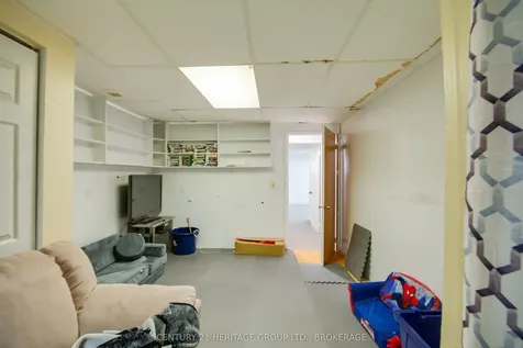 805 Kimberley Street Kingston ON K7P 1C4