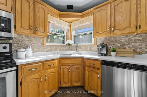 36 Gibson Drive Norfolk ON N3Y 3L3