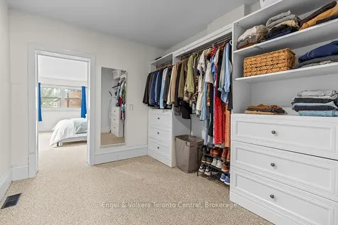 1092 1st Avenue W Owen Sound ON N4K 4K6