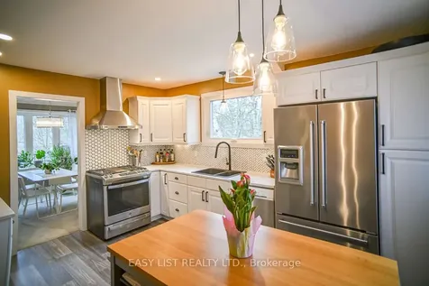 58 Pannell Lane Strathroy-caradoc ON N7G 2C6