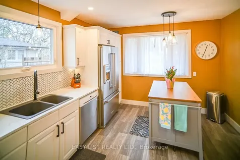 58 Pannell Lane Strathroy-caradoc ON N7G 2C6